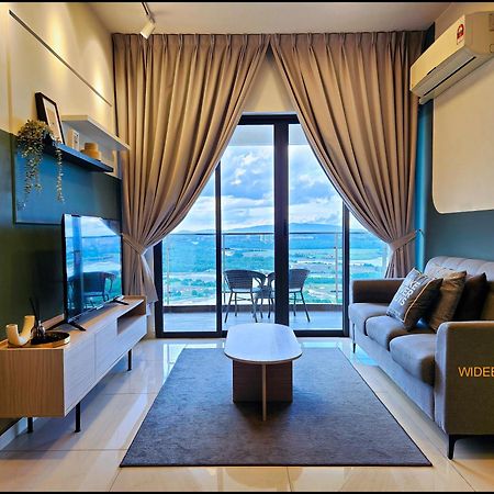 Hotel Country Garden Danga Bay By Widebed Jb Johor Bahru Zewnętrze zdjęcie