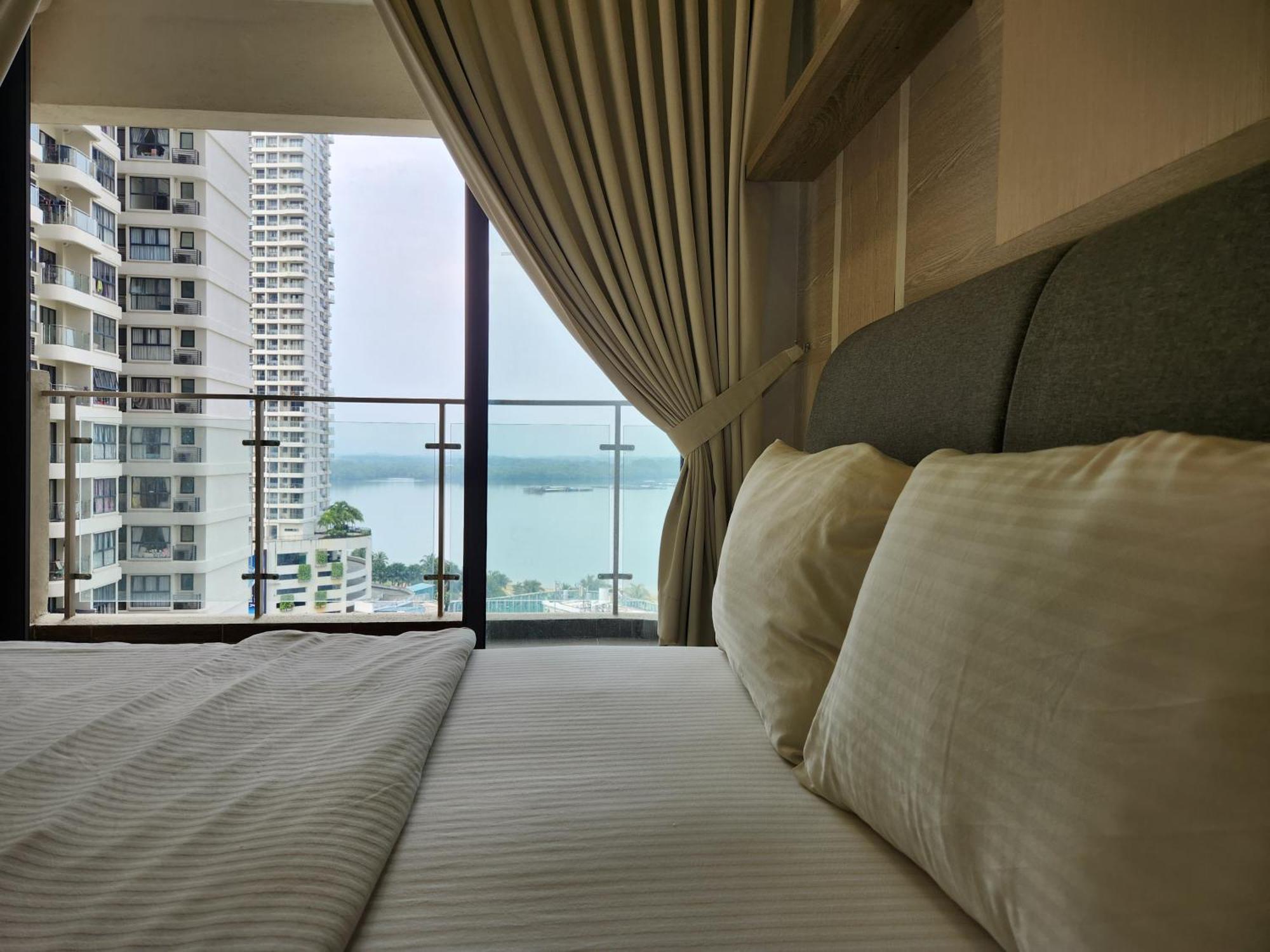 Hotel Country Garden Danga Bay By Widebed Jb Johor Bahru Zewnętrze zdjęcie